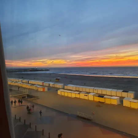 아파트 Seasight In *